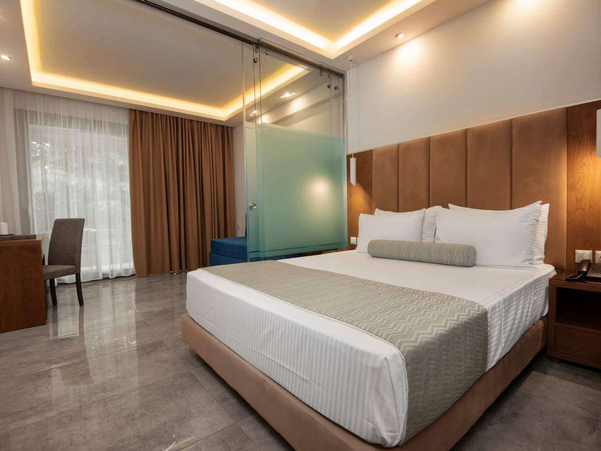 4-You Superior Junior Suite 
