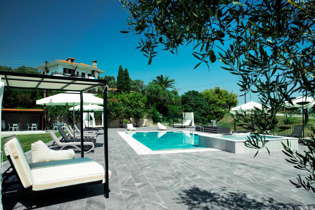 Outdoor 4-You Residence